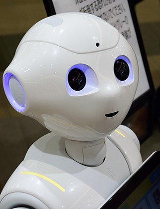 机器人.jpg 机器人.jpg