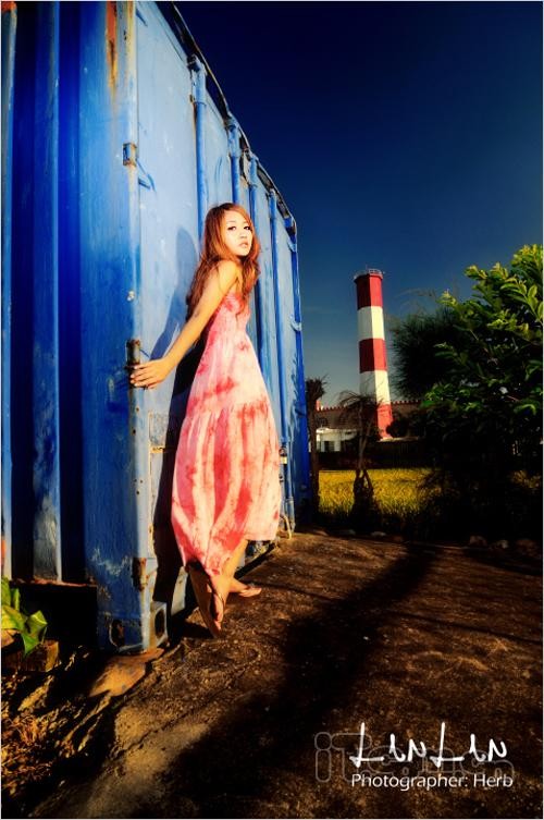 把妹摄影学-离机闪与偏光镜的妙处