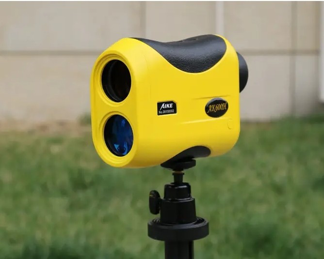 滤光片在激光测距仪的应用及其作用 滤光片在激光测距仪的应用及其作用