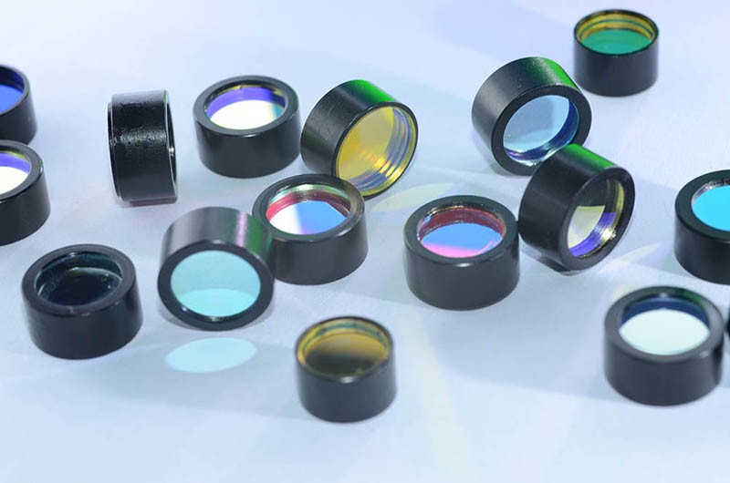 窄带滤光片的分类与应用