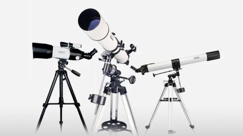 棱镜在折射式望远镜中的应用