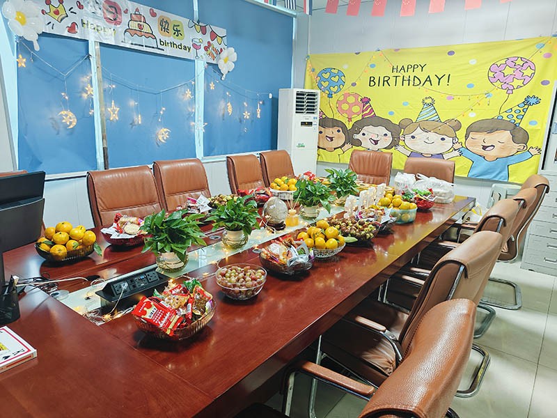 EMC易倍10月季度生日会摄图2