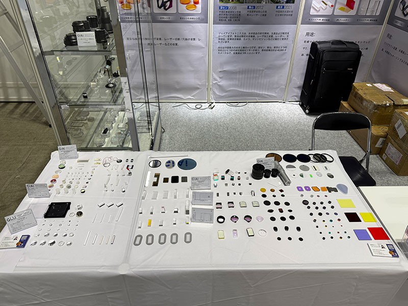 EMC易倍光学展品 EMC易倍光学展品