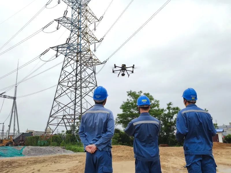 无人机电力巡检