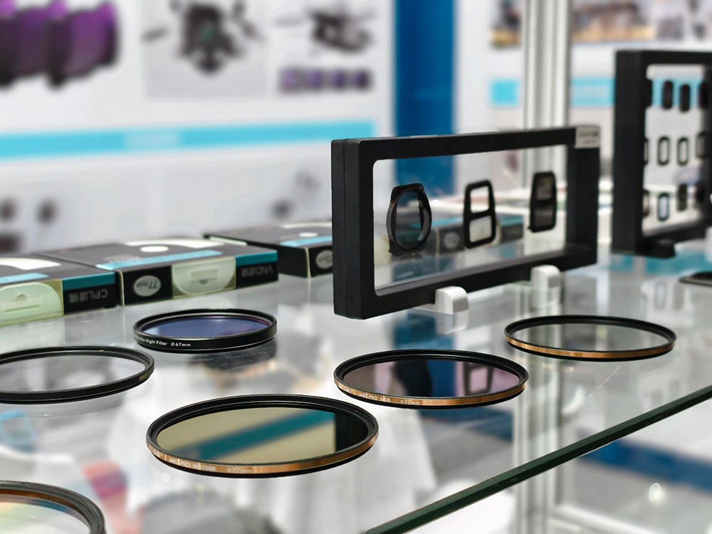 滤光片 EMC易倍滤镜展品