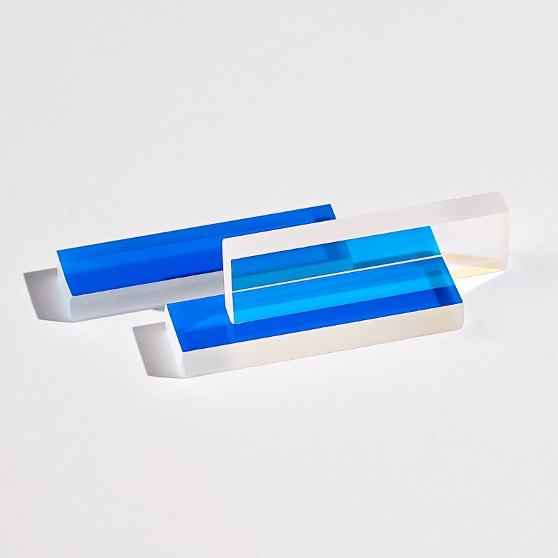 全方位解析全介质反射镜原理及应用