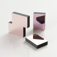 镜片边缘金属化：一种创新的光学镜片处理技术