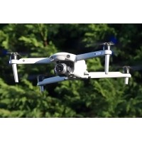 窗口片：无人机视觉系统的关键组件